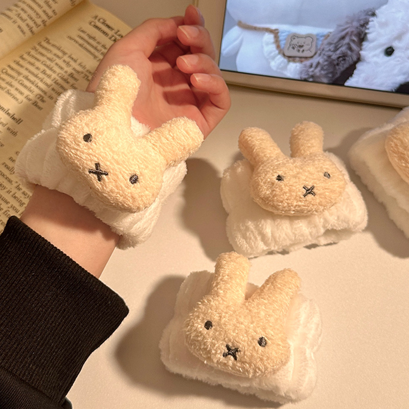 Cleanser Face - Miffy Rabbit Wristuardband Creative Pattern Plush